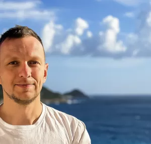 Cybersecurity & AI/ML Expert